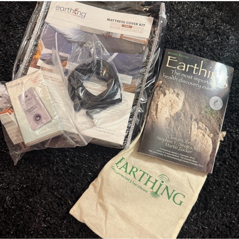 BRAND NEW Earthing King-Size Mattress Cover Kit - Wellness Accessory - Picture 4 of 7